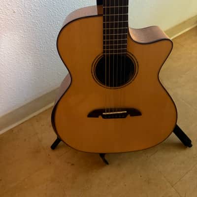 Alvarez AG 60ce ARMREST Grand Auditorium 2025 - Sitka spruce and African mahogany image 7