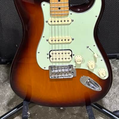Fender Deluxe Stratocaster HSS with Maple Fretboard 2017 - 2021 - Tobacco Sunburst image 1