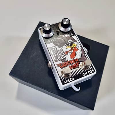 Pedal Pawn Chicken Quiff image 2