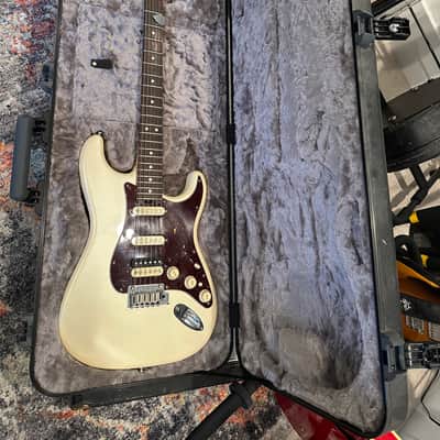 Fender American Elite Stratocaster HSS Shawbucker with Rosewood Fretboard 2016 - 2019 - Olympic Pearl image 1
