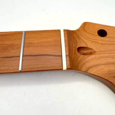 HooDoo Stratocaster Neck Roasted Maple Nitro New hsn6488 image 9