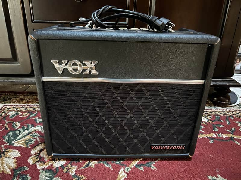 Vox Valvetronix VT20+ 30-Watt 1x8