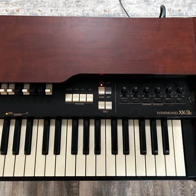Hammond XK-3c 2010s - Wood Finish image 3
