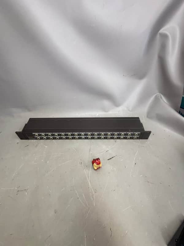 Tascam PB-32P 32-Point Patch Bay image 1