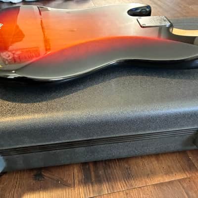 Fender American Professional Jazz Bass with Rosewood Fretboard 2017 - 2019 - 3-Color Sunburst image 18