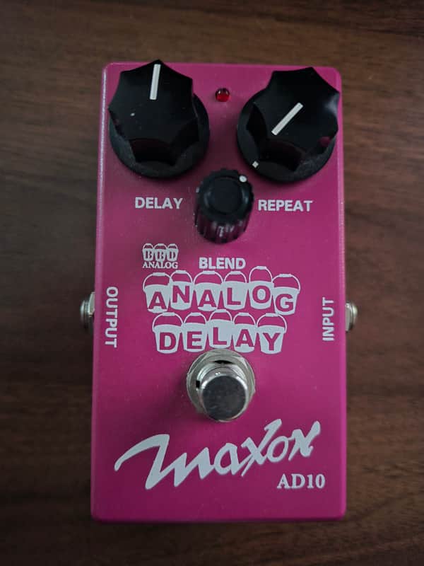 Maxon AD10 Analog Delay 2010s Pink