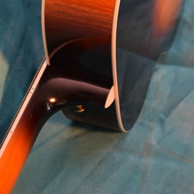 Taylor 655-12 2003 - Sunburst image 11