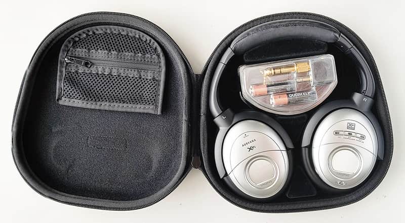 Creative Auvana Wired Headphones - New in Box image 1
