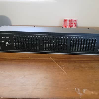Rane GE 130 30-Band Graphic Equalizer Rack Unit – Untested – No Power Supply image 4