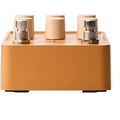 Universal Audio Enigmatic '82 Overdrive Special Amp Pedal image 2