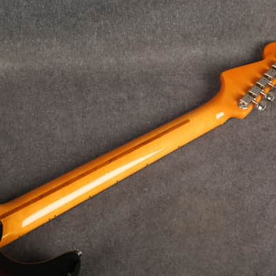 Fender Eric Johnson Stratocaster - 2-Tone Sunburst - 2nd Hand image 18
