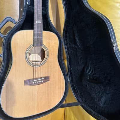 No name brand acoustic guitars image 7