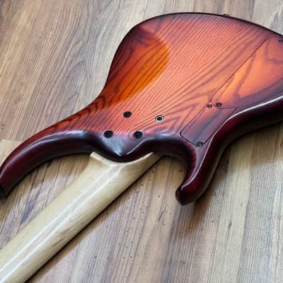MTD 535-24 (2009) - Dark Cherry Burst image 16
