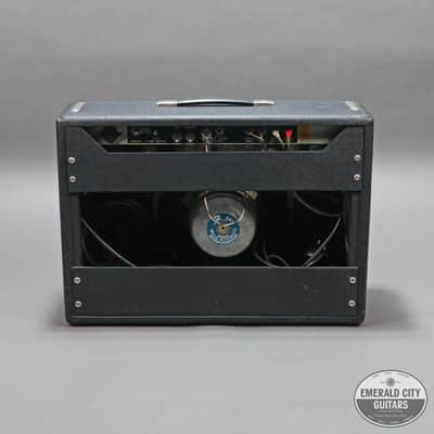 1976 Fender Deluxe Reverb image 2