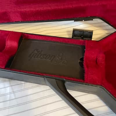 70's Gibson Chainsaw Case, Gen 2 Gibson Les Paul Standard/Custom, 3 Latch image 13