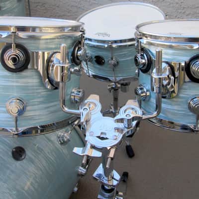 DW CONTEMPORARY CLASSIC 7 PIECE PALE OYSTER PEARL SHELL PACK image 3