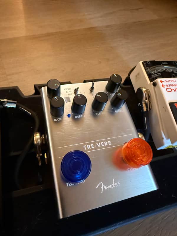Fender Tre-Verb Tremolo/Reverb 2019 - Present - Blue image 1