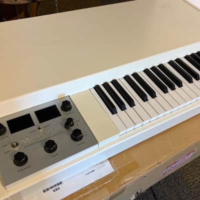 Mellotron M4000D image 1