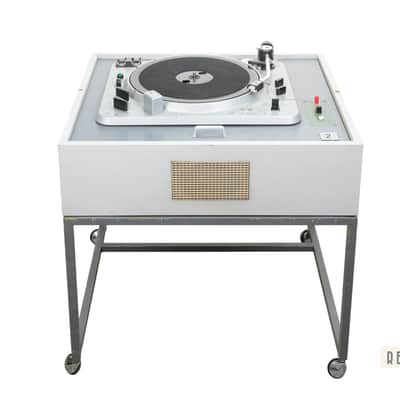 EMT 930S turntable  + TSD 15 Cartridge and Tonearm image 3