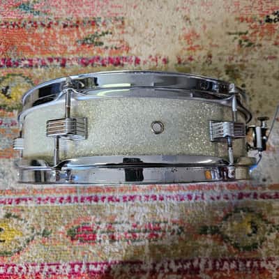 Ludwig Jazz Combo 13x3" Silver Sparkle 6-Lug Piccolo Snare - Granitone Interior image 12