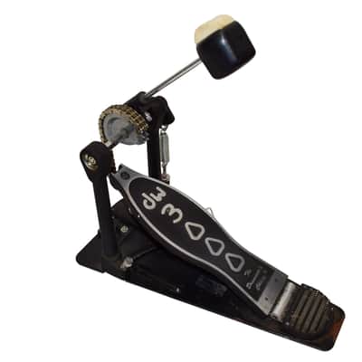 DW 3000 Series Single Bass Drum Pedal image 1