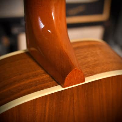 Gibson L-00 Studio Walnut LEFT-HANDED Natural 2022 image 9