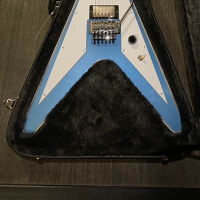 Gibson Custom Shop Richie Faulkner Signature Flying V Custom 2023 - 2024 - Pelham Blue image 5