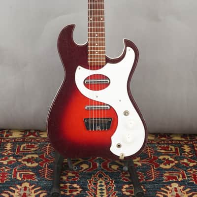 Silvertone 1457 guitar w case amp1960s - Red Sparkle image 6