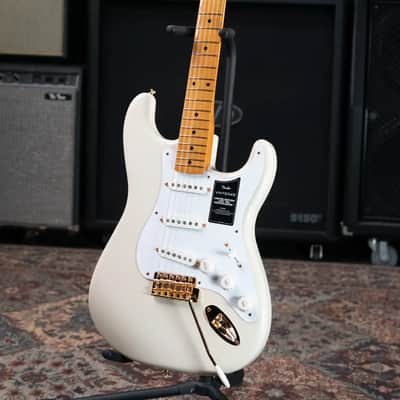 Fender Limited Edition Vintera III Late '50s Stratocaster Electric Guitar - White Blonde with Gig Bag image 12