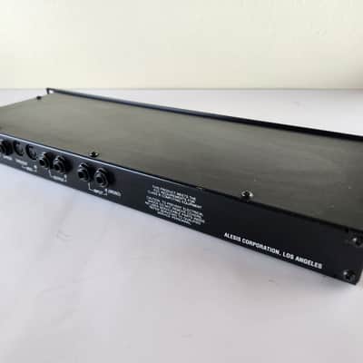 Alesis QuadraVerb 20k Bandwidth Simultaneous Digital Effects Processor 1990s - Black image 6