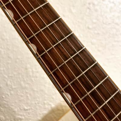 Gretsch G5022CWFE Rancher White Falcon Acoustic - White image 5