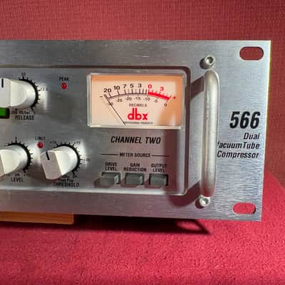 dbx 566 Dual Vacuum Tube Compressor 1990s - Silver image 1