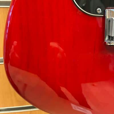 Fender Player Lead II 2020 - 2024 - Crimson Red Transparent image 3