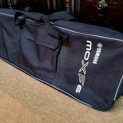 YAMAHA MOXF6 KEYBOARD AND SYNTHESIZER TRAVEL CARRYING CASE/BAG