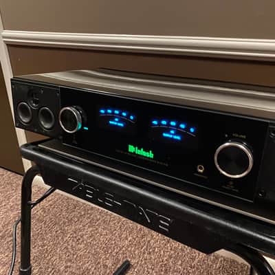 McIntosh RS250 Wireless Speaker System 2014 - Present - Black image 5