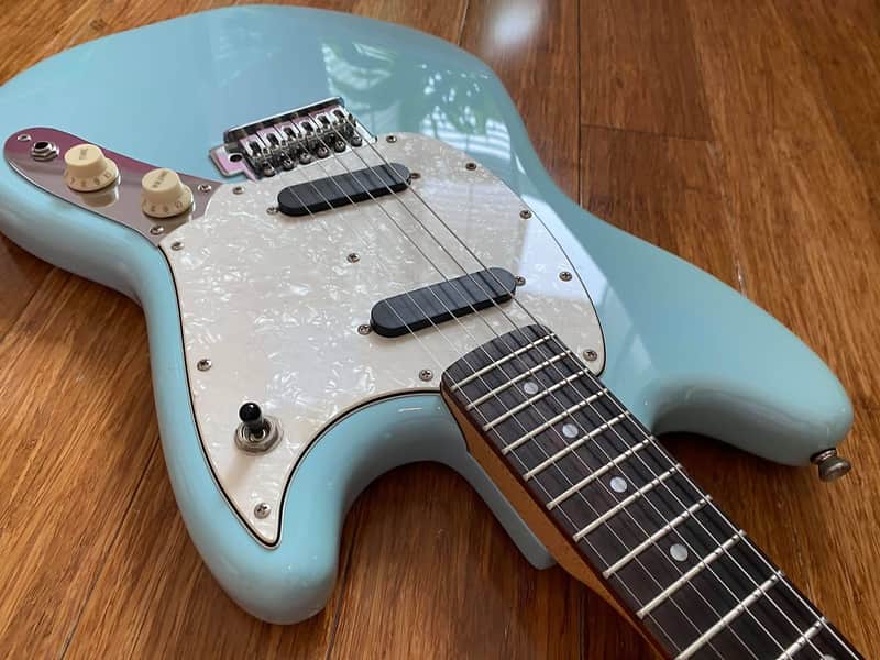 Bacchus Mustang Sonic Blue with Matching Headstock BMS-1R Universe