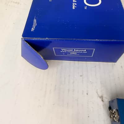 With box and feet Visual Sound H2O V1 2000s - Blue image 7