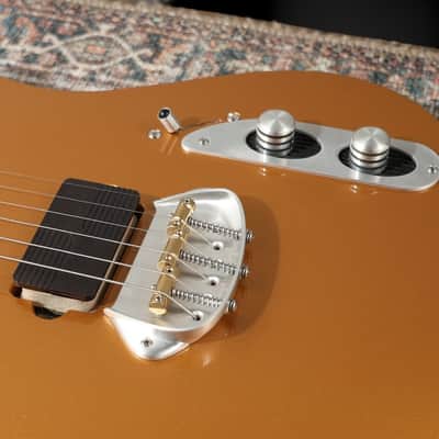 Tao Guitars T-Bucket "J.P.S" - Gold / Black w/ Bucket Bridge. NEW, (Authorized Dealer) image 6