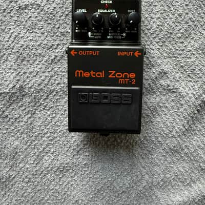 Boss MT-2 Metal Zone (Silver Label) 1991 - Present - Black image 1