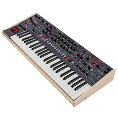 Sequential Trigon 6 6-Voice Polyphonic Analogue Synthesiser with 3-VCOs & Ladder Filter image 4