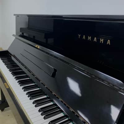 Elegant Yamaha U1 Upright Piano – Timeless Sound & Style image 6