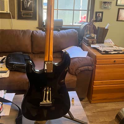 Fender Stratocaster 1994 - Black/Tortoise shell pick guard image 12
