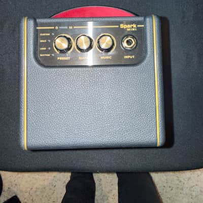 Positive Grid Spark MINI Portable Digital Modeling Guitar Practice Amp 2022 - Present - Black image 3