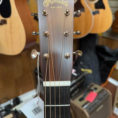 Martin 000-28 Standard Series Auditorium Acoustic Guitar.- Natural Gloss- w/hard case New! image 10