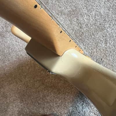 Fender Duo Sonic 2019 - Desert Sand image 4