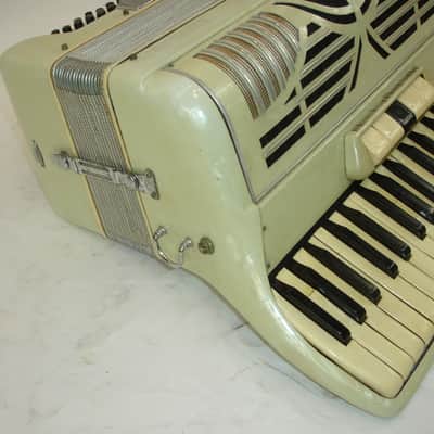 Francini Piano Accordion AS IS image 2