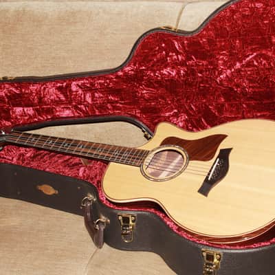 Taylor 814ce DLX Rosewood / Spruce Grand Auditorium image 25