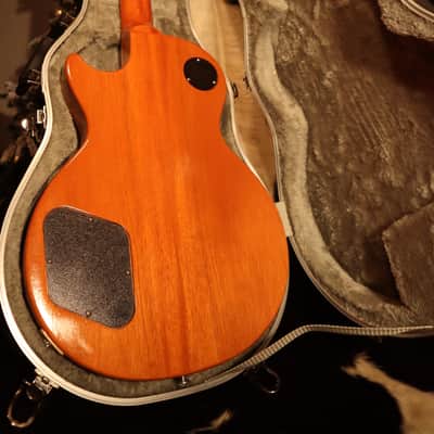 Gibson Les Paul Tribute 2017 - Goldtop P-90 image 11