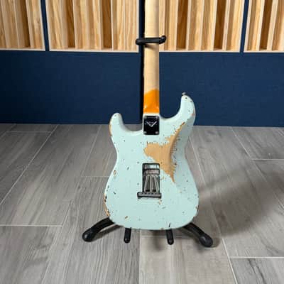 Fender 1960 Stratocaster Heavy Relic Sonic Blue over Sunburst 2023 image 2