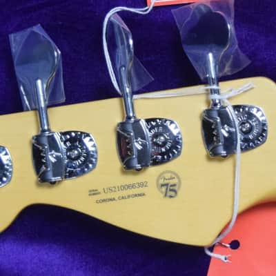 Fender American Pro II Jazz Bass (4 String), Black with Rosewood image 4